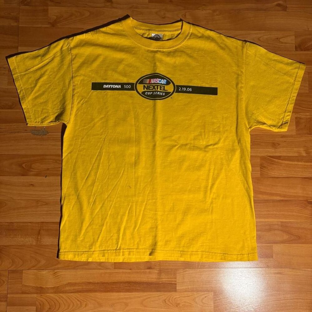 Vintage Yellow NASCAR Tee Black Accents Racing Graphic Shirt Size L